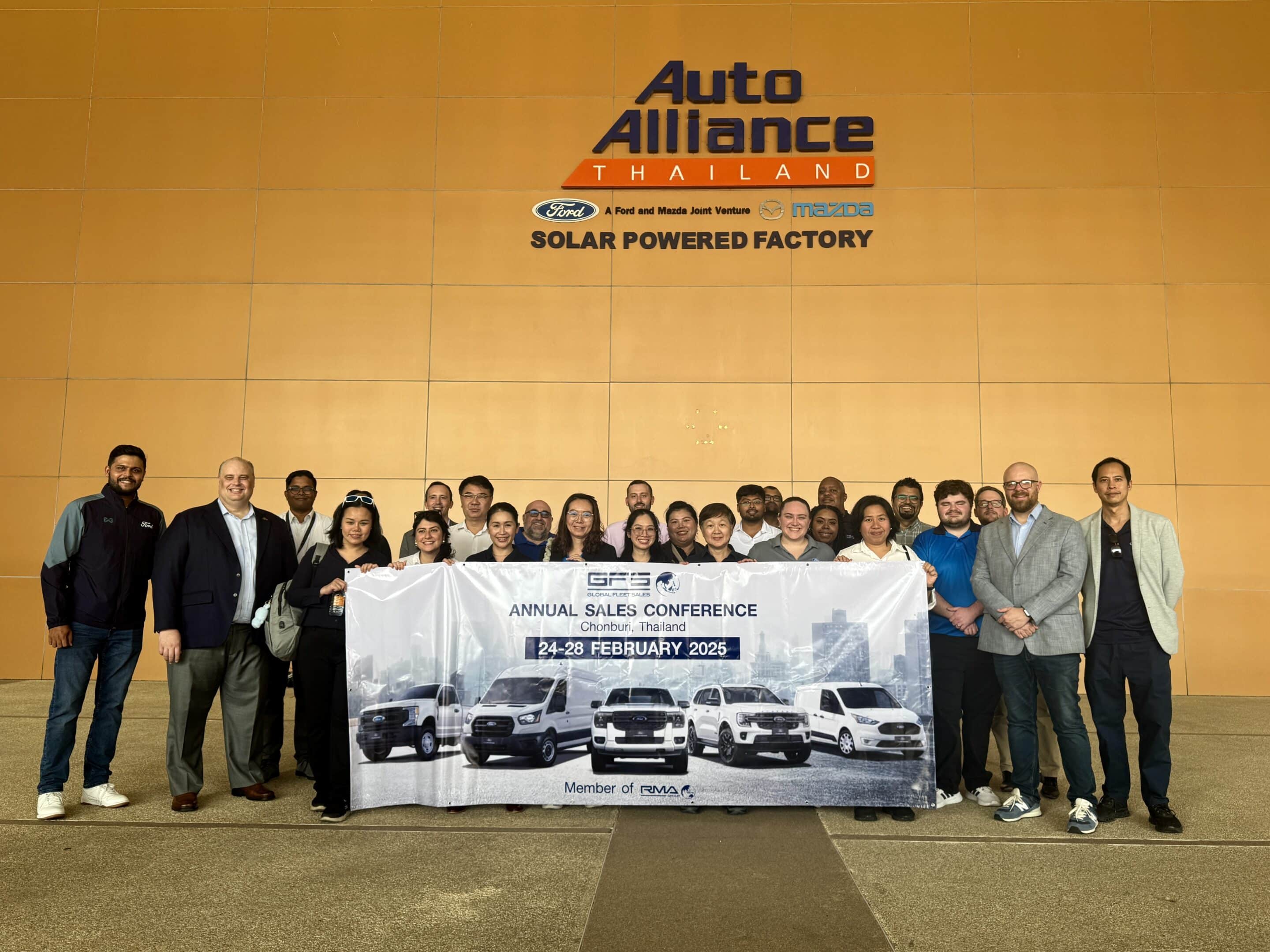 Teams from Ford Global Fleet Sales (FGFS), RMA Special Vehicles (RMASV), RMA Group, and Ford Motor Company had the incredible opportunity to visit the AutoAlliance Thailand (AAT) factory—the production hub for the Ford Everest and Ford Ranger.